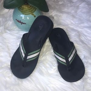 LOFT size 5 flip flops